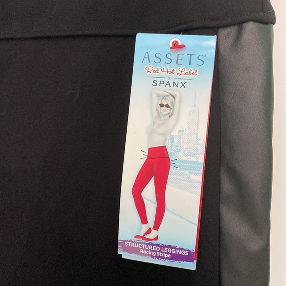 SPANX LEGGINGS WITH SILK STRIPE DETAIL - Picture 2 of 5